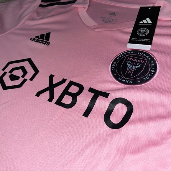 Adidas Inter Miami Leo Messi Men’s Home Soccer Jersey 23/24🆕 - Picture 7 of 11